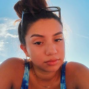 Meet your Posher, Silvia